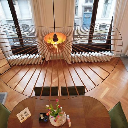 Traditional Chic, High Ceilings' Apt Aircos And Garage Antwerp Exterior photo